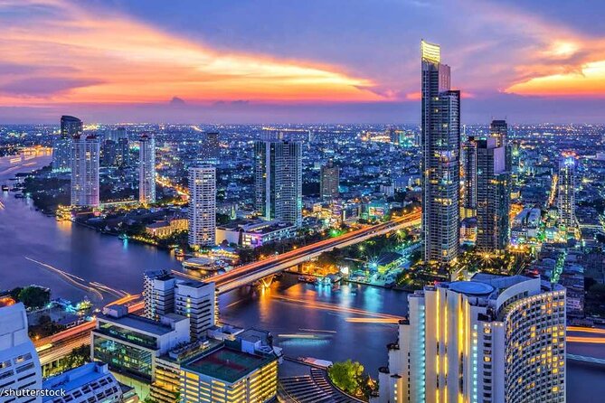 Bangkok Three Temples and The City - A First-Time Bangkok Temple Loop Built Around Wat Traimit, Wat Pho, and Wat Arun