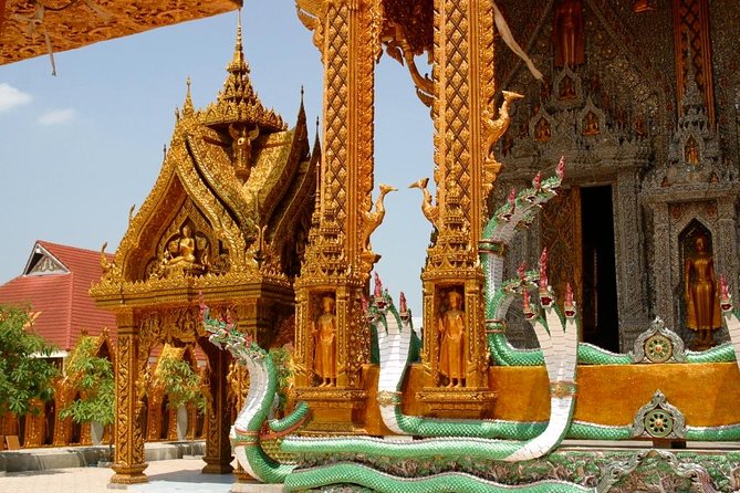 Bangkok Tour by Boat and Bike - Pedaling through local temples and markets without the big-sight pressure