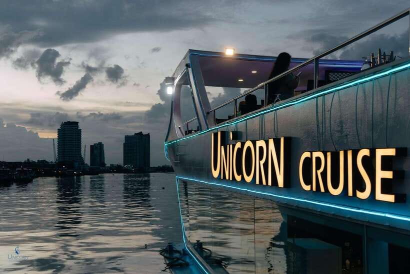 Bangkok: Unicorn Chao Phraya River Dinner Cruise - Who should book this dinner cruise, and who should think twice