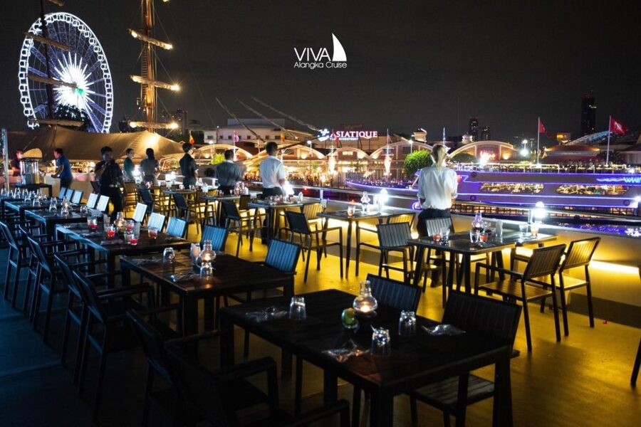 Bangkok: Viva Alangka Chao Phraya Dinner Cruise - Bangkok Noi sightseeing stop: the local flavor moment