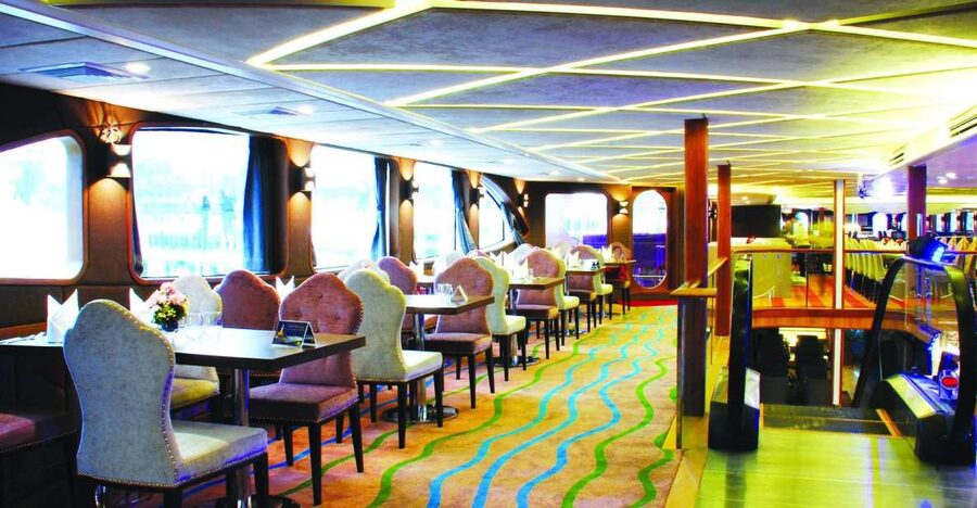 Bangkok: Wonderful Pearl Dinner Cruise at River City Pier - Timing and comfort: 7:30 PM to 9:30 PM, plus weather seating