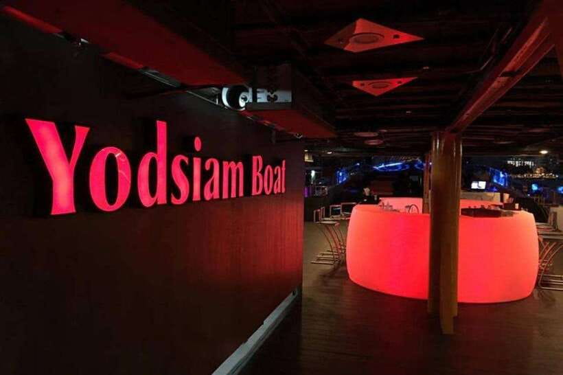 Bangkok: Yodsiam Sightseeing Cruise Snacks & Unlimited Beer - Food and snacks: what the buffet is good for