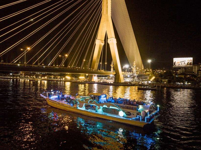 Bangkok: Yodsiam Sightseeing Cruise Snacks & Unlimited Beer - Bang for your time: why the 1-hour format works in Bangkok