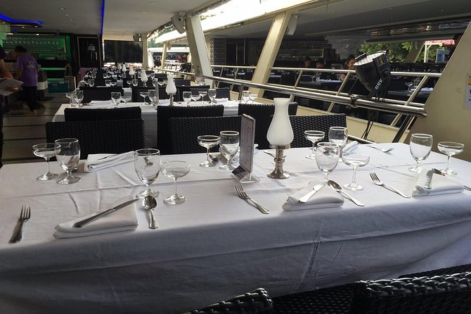 Chao Phraya River Dinner Cruise - Best Seats for River Views: Windows, Deck Levels, and Table Spacing