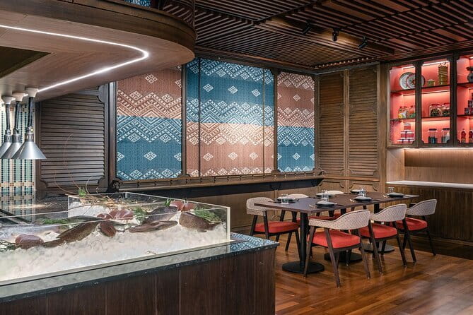 ChomSindh Authentic Thai Dining Experience - Lunch or Dinner - Service and Atmosphere, With Real Names Behind the Welcome