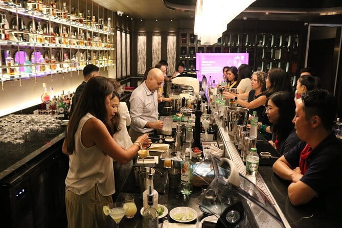 Cocktail Academy in Bangkok - Quick hits if you want the highlights fast