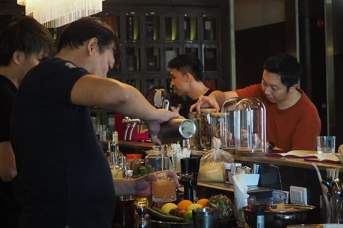 Cocktail Academy in Bangkok - Vegetarian and alcohol-free options, and how to request them
