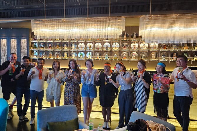 Cocktail Academy in Bangkok - The part you’ll remember most: shaking, stirring, layering