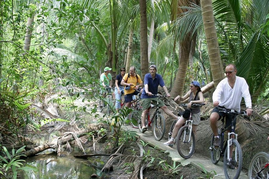 Colors Of Bangkok: 4-Hour Small Group Bike Tour - Ganesh in Thailand: the cultural link you might not expect