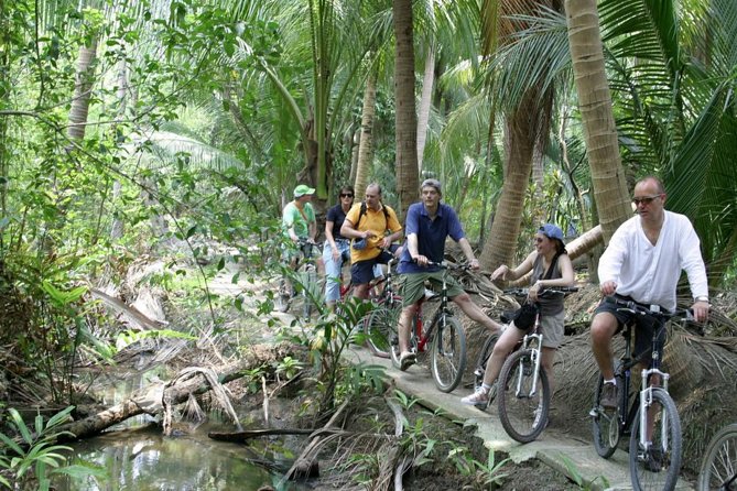 Colors of Bangkok - Bangkrachao: Coconut Palms, Narrow Lanes, and the Green Lung Feeling