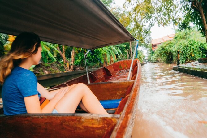 Damnoen Saduak Floating Market & Ayutthaya Tour from Bangkok - Ayutthaya Temple Loop: Wat Phanan Choeng, Wat Mahathat, Wat Phra Si Sanphet
