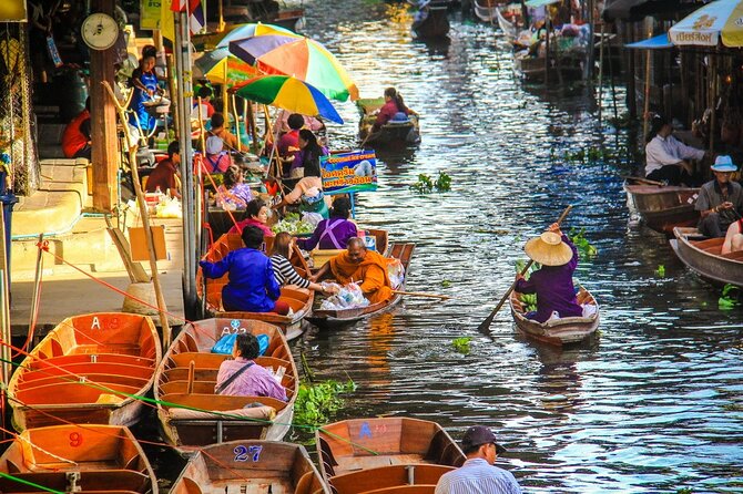 Damnoen Saduak Floating Market & Maeklong Railway Market Tour From Bangkok - What to do with your time at each stop