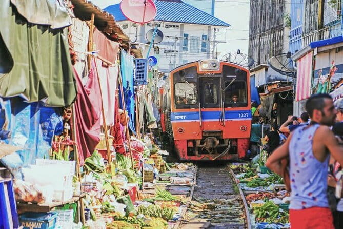 Damnoen Saduak Floating Market & Railway Market Tour from Bangkok - The Drive Time Reality Check: Bangkok Pickup to Canal and Back