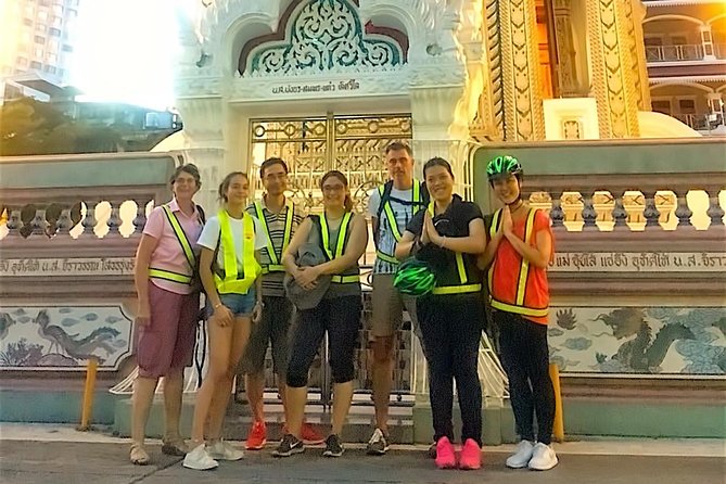Discover Bangkok at Night 5-Hour Bike Tour with dinner - Chinatown after dark: the street-food dinner segment you should plan for
