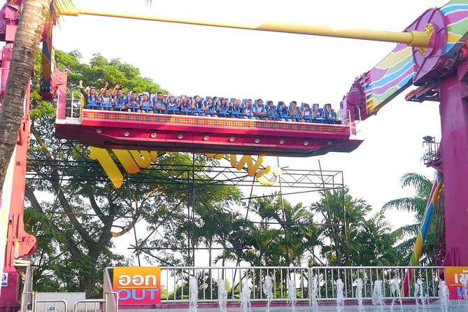 DreamWorld: Thailand’s Ultimate Theme Park - Getting to DreamWorld from Bangkok without stress