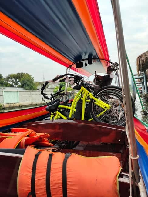 Electric Bike Tour - Bang Rak culture start: Old customs by the river