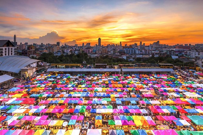 Experience Bangkok at Night with Streetfood Dinner & Foot Massage - Starting at BTS Saphan Taksin, a smooth launch at 6:00 pm