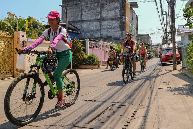 Explore Bangkok by Bike & Boat with Lunch - Entering Old Bangkok, One Bike Turn at a Time
