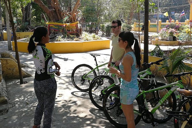 Explore Bangkok by Bike & Boat with Lunch - Price and Value: What $44 Buys You Here