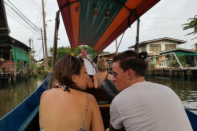 Explore Bangkok by Bike & Boat with Lunch - Talat Phu Market Stop: Smells, Snacks, and Everyday Trading