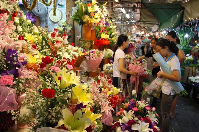 Explore Bangkok: Guided City and Temple Tour - Key things to know before you go