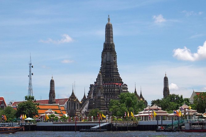 Explore Bangkok: Guided City and Temple Tour - Wat Pho and the Thai Traditional Massage School area