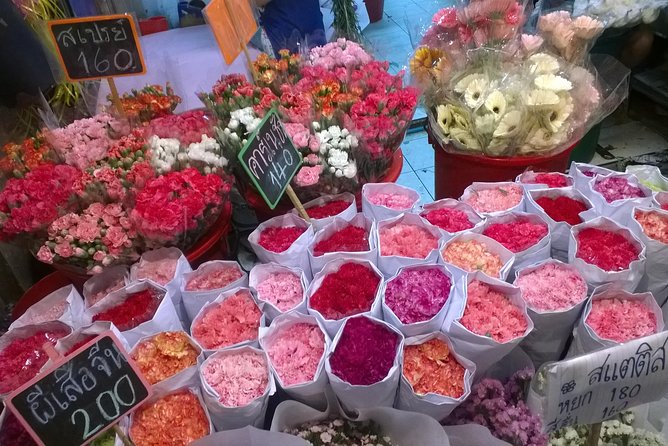 Explore Bangkok: Guided City and Temple Tour - What made it feel great: guide quality and a small-group day