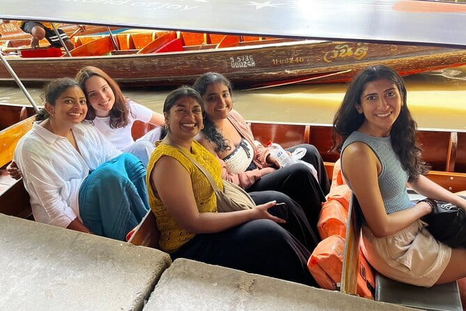Floating and Railway Markets Private Tour - Damnoen Saduak Floating Market: Motorboat Views and the Crowding Factor