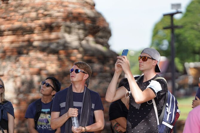 Floating Market and Ayutthaya Guided Day Tour from Bangkok - Transport comfort, timing, and the “bus time” trade