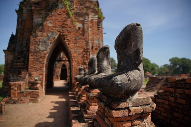 Floating Market and Ayutthaya Guided Day Tour from Bangkok - Lunch, water, and small things that save your energy