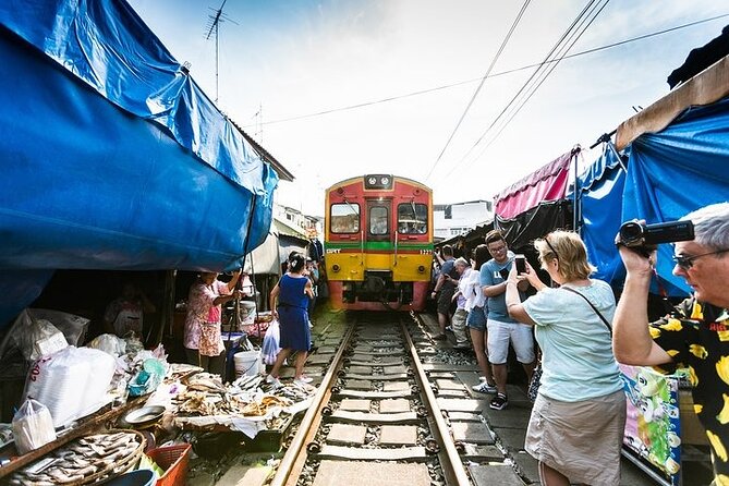 Floating Market & Railway Market near Bangkok - Damnoen Saduak Floating Market: Canal Life Without the Confusion