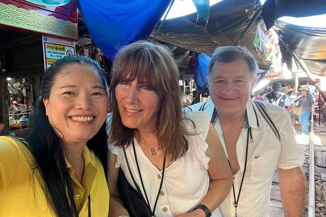 Floating Market & Railway Market Private Tour - Why Damnoen Saduak and Mae Klong fit together so well