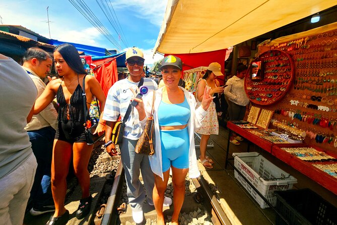 Floating Market & Train Market Private Tour(Premium Service) - Private Logistics: Better Views, Less Wait, More Control