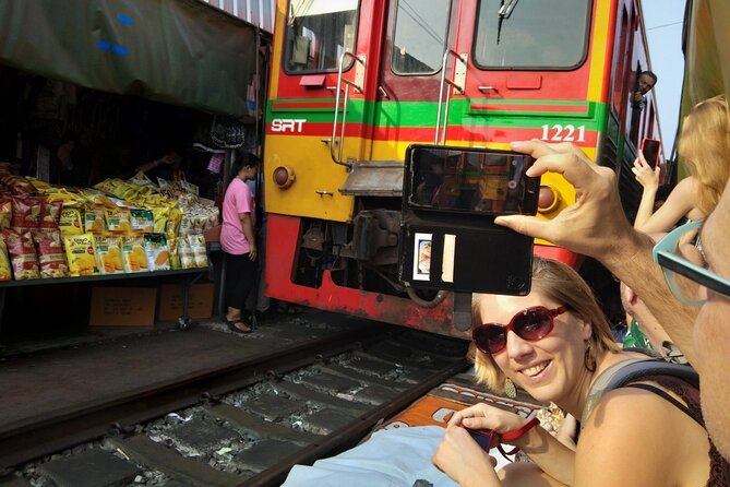 Floating & Railway Markets (Optional Mangrove Visit) Private Tour - From Your Hotel to Damnoen Saduak: Time on the Road, Done Efficiently