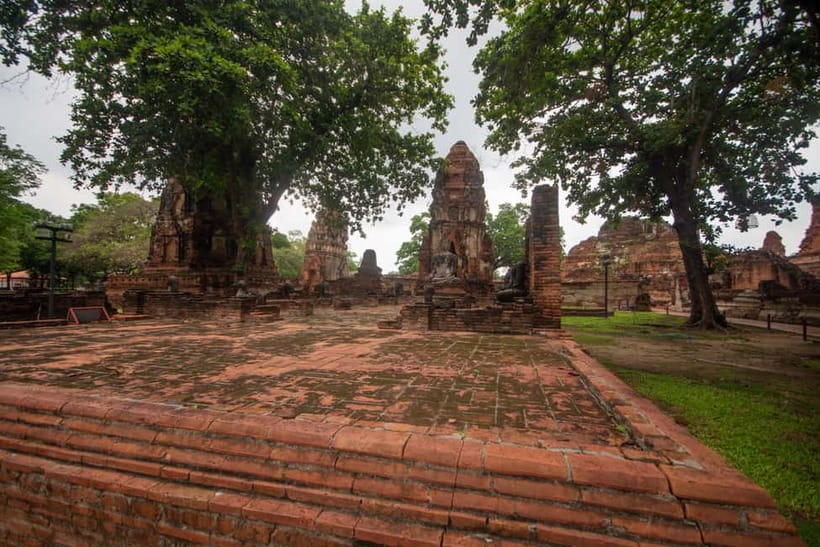 From Bangkok: Affordable Ayutthaya Highlights Tour - Wat Chaiwatthanaram: riverside Khmer lines and photo-ready symmetry
