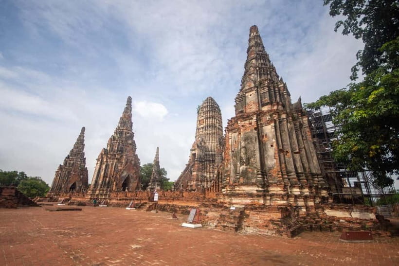 From Bangkok: Affordable Ayutthaya Highlights Tour - Wat Mahathat: the Buddha head in tree roots