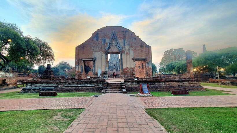 From Bangkok: Ayutthaya Afternoon Tour with Boat & Tuk-Tuk - Meeting at River City Bangkok, Then the Road Transfer