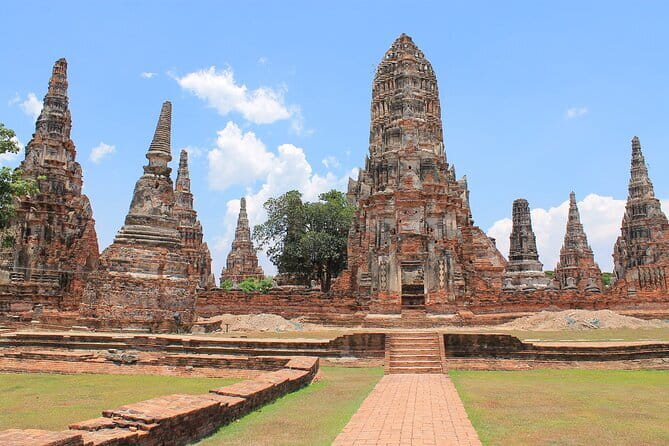 From Bangkok: Kanchanaburi, River Kwai and Erawan Waterfall Tour - Tips to get the most from Erawan, the bridge, and Tiger Cave Temple