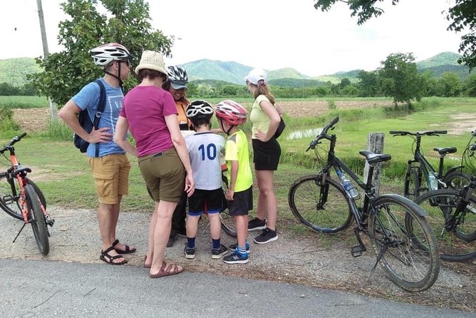 Full Day Cycling tour to Sukhothai Historical Park - Ban Kluai to rice paddies: the 20-mile bike experience