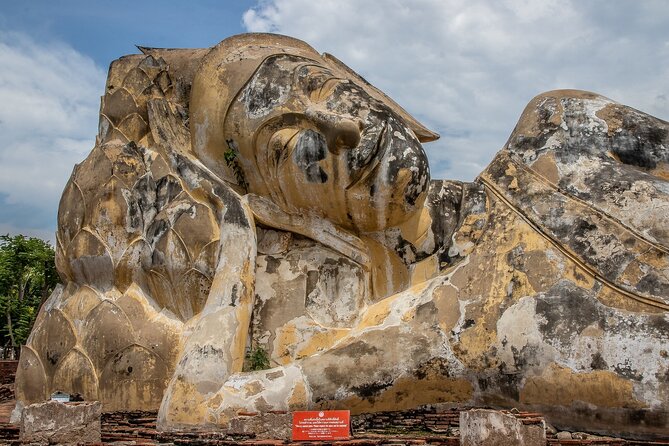 Full-Day Private Ayutthaya and Bang Pa-In Summer Palace from Bangkok - Bang Pa-In Summer Palace: Rama V era buildings in a royal park