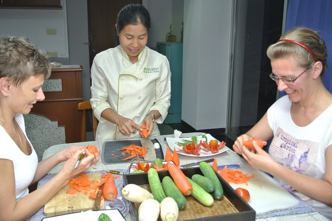Full Day Professional Thai Fruit and Vegetable Carving Class - Key things to know before you carve