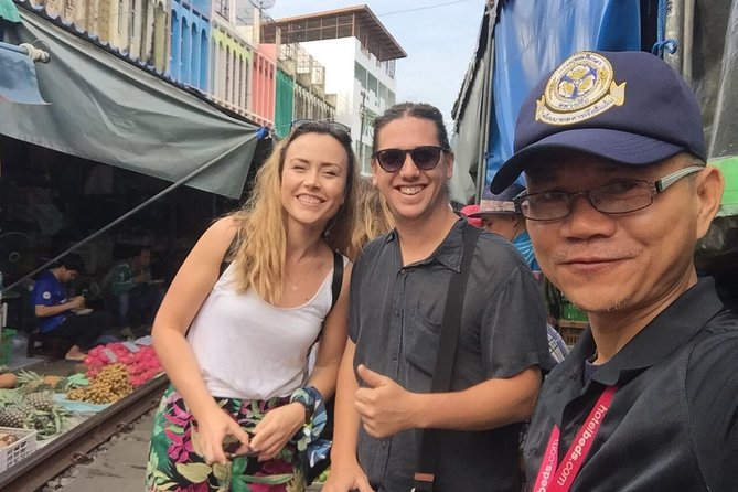 Fullday Private Tour Guide Service with Thai LUNCH in & around Bangkok(8 Hours) - Museums and art stops when you want more than temples