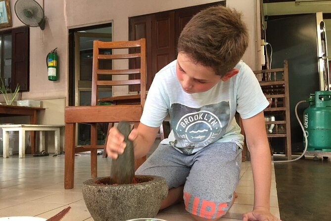 Fun Thai Cooking Class near Bangkok - Dietary restrictions and what to do if you have to be careful