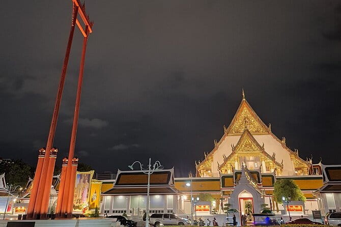Fun Tuk Tuk Dinner and Massage in Old Town Bangkok - Wat Arun from the riverfront: quick stop, iconic payoff