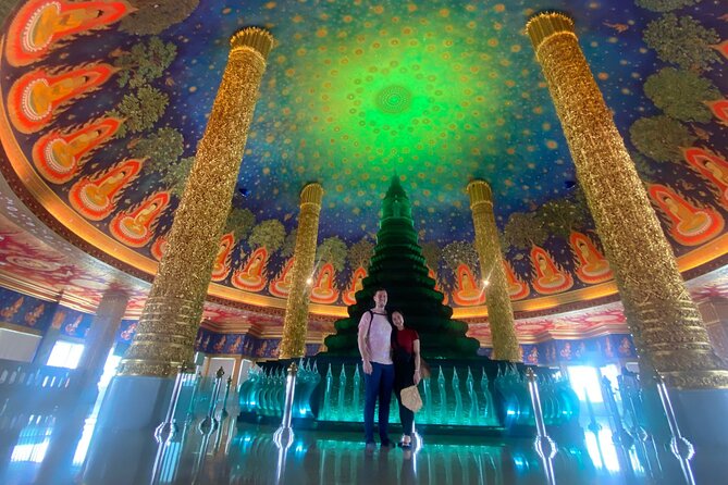 Giant Buddha and Bangkok Local Tour - A 3.5-hour route that mixes temple manners with canal neighborhood time