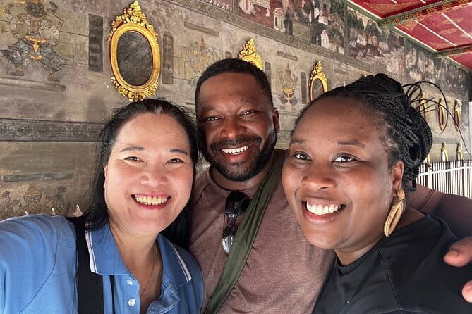 Grand Palace & Emerald Buddha Private Tour [Optional Luxury] - Pak Khlong Flower Market and lotus folding: why this stop matters