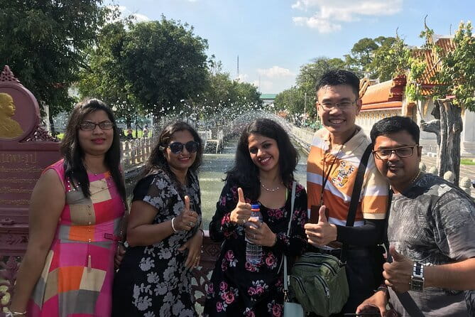 Grand Palace & Emerald Buddha Private Tour [Optional Luxury] - Wat Phra Kaew and the Emerald Buddha: what your guide helps you notice