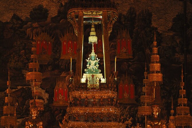 Grand Palace Self-Guided Walking Tour (entry not incl.) - How to decide: is a self-guided audio loop the right fit?