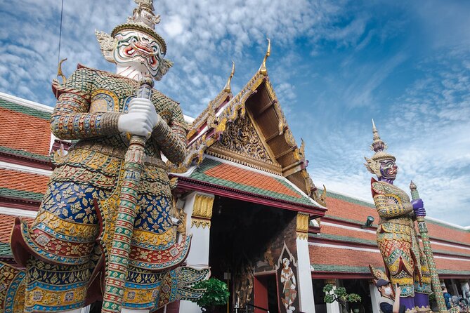 Grand Palace & Wat Arun Immersive Guided Walking Tour 3-Hour - Price and Value: What the $21 Covers (and What It Doesn’t)