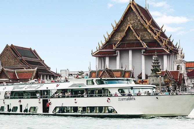 Grand Pearl Dinner Cruise: Dining & Live Performances - A 2-hour Chao Phraya night plan with buffet and shows
